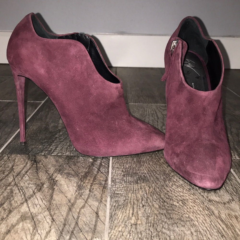 Giuseppe Zanotti Suede Ankle Booties